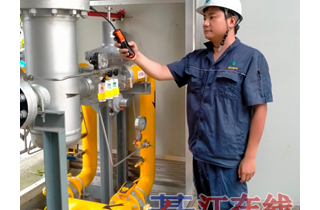 ����  ����  ����  ����