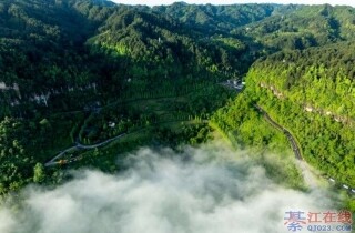 ��һ��������뿪����Ϊ�ξ��鶼�Ӱ��뽭