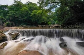 �뽭��Ϫ���������������οͶ��и��ˣ�