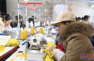 �뽭ɽ�塰΢�����������¸�·��