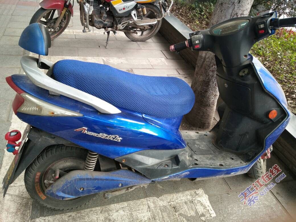 卖个72伏玉麒麟电动车