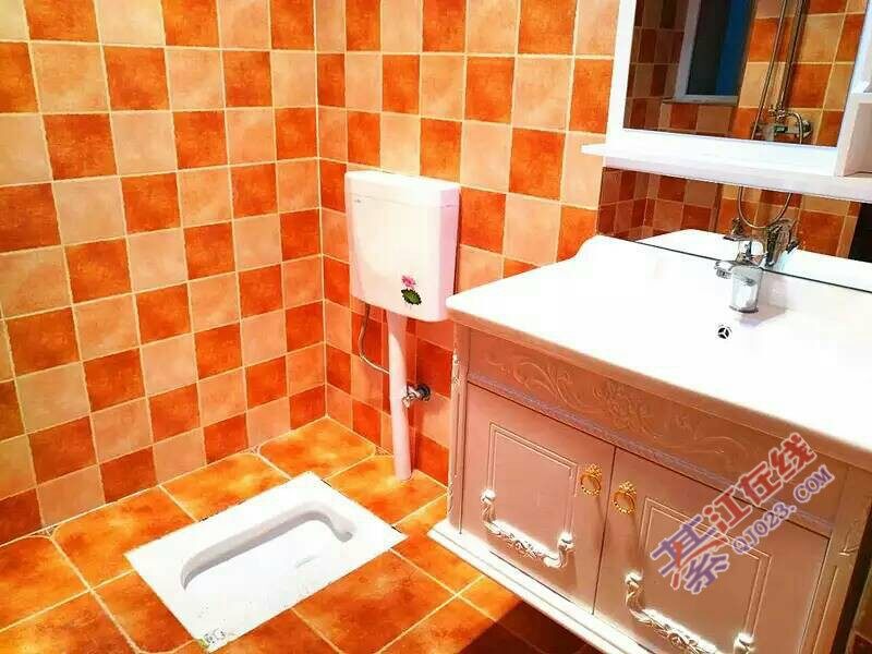 枫丹圣堤雅纳精装三房全新装修欧式装修风格,