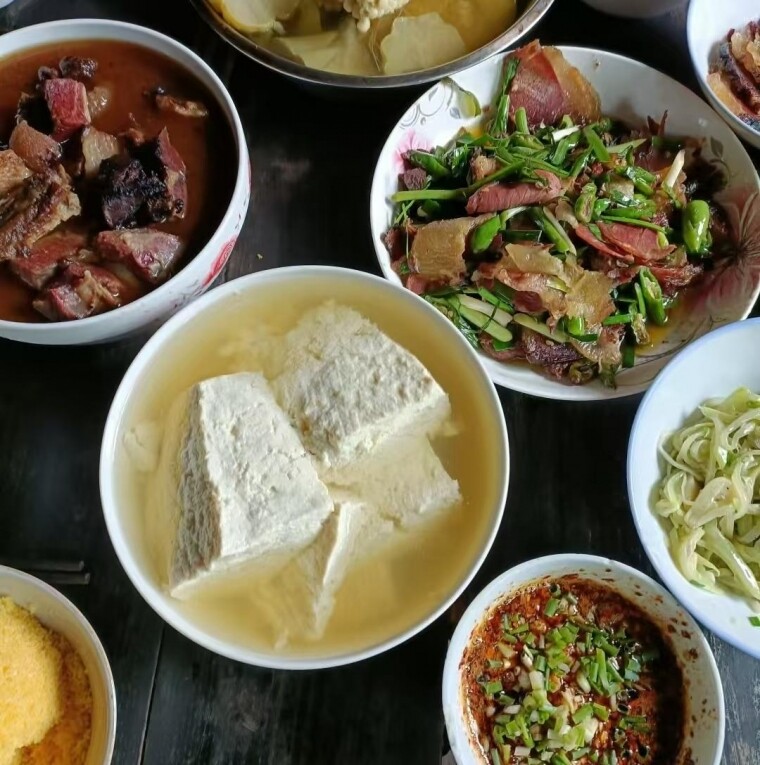Ҹĸ˺ڸʲôڼ