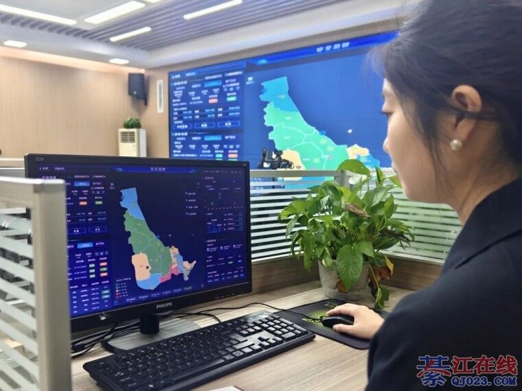 뽭˼װˡڿƼŮ⳹׷ˣ