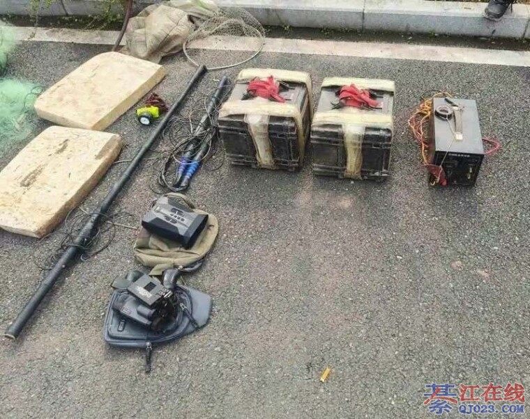 �뽭���װ������飡���쾯������10��Ƿ����̰���