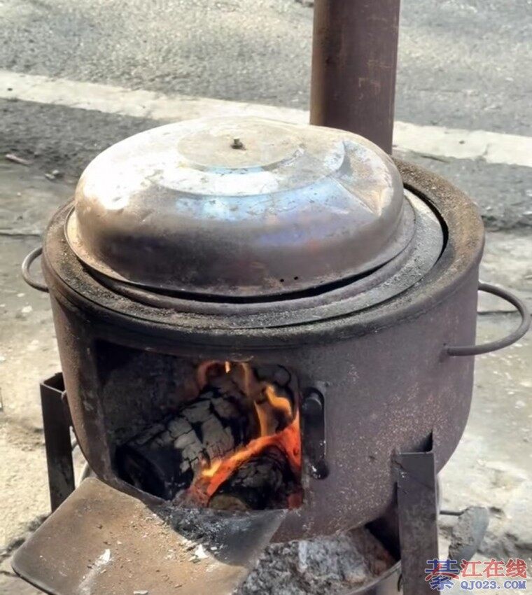 ���뽭���꿩�������Ƕ���λû