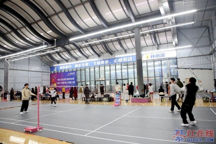 ��һ�조���ű�����ë�������뿪��������������������ѣ�