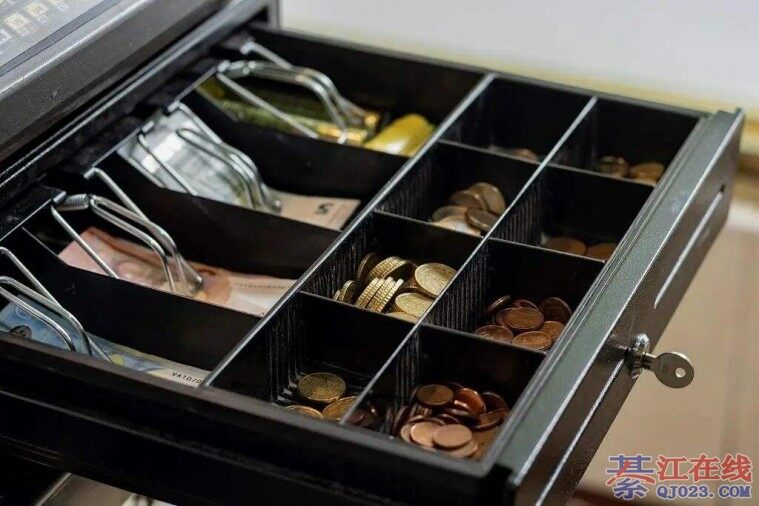 �������ٿ���2������Щ�¹潫Ӱ����������