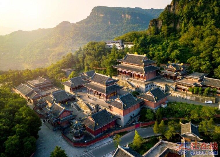 �뽭ˣ�£��쿴��Щɽˮ�ؾ���Ƭʤ��