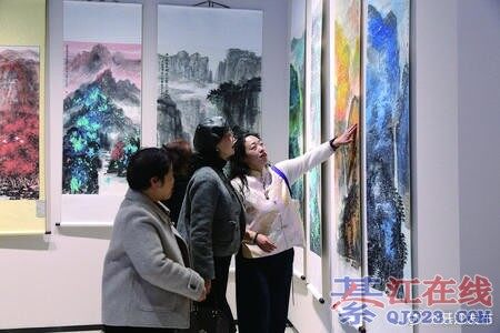 �뽭��������ů�͵���������ſڣ�