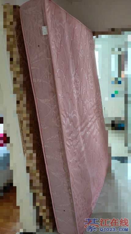 �ų��µ��ɴ���1.5�׿���һ�ţ�����Ҫ��������ͣ��Լ����ᡣ