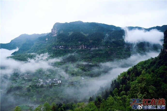 �뽭����ɽ���������������˾���