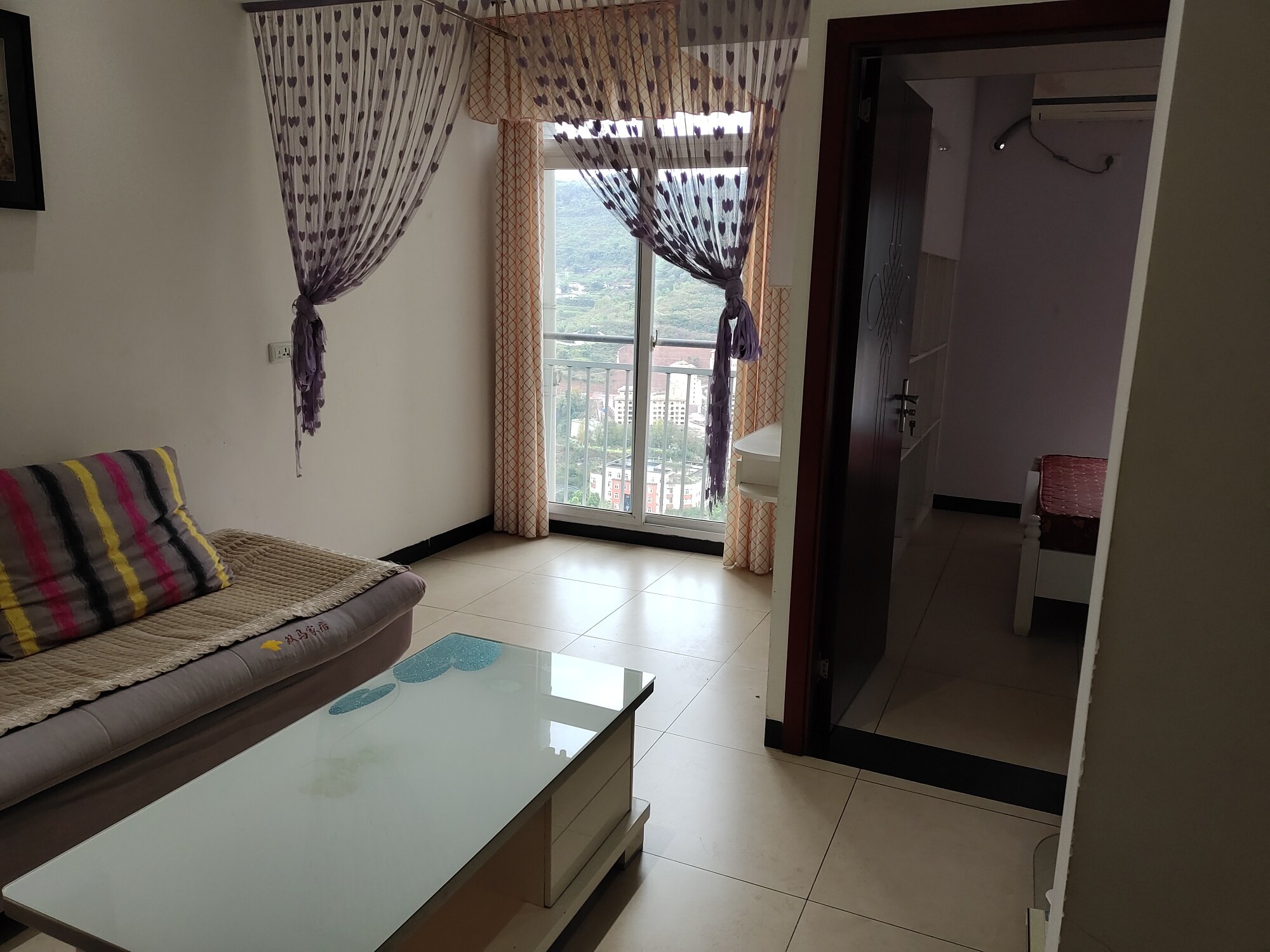 出租綦江城区千山美林1室1厅1卫42平米 租金850元/月