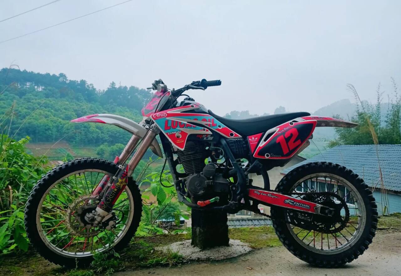 此车被盗 于2021年5月11号被盗  车型是高赛m4没有脚杆